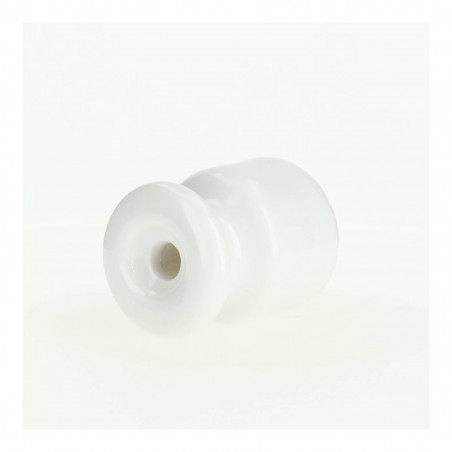 Isolador de porcelana para cabo entrançado