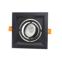 Adjustable black frame for MR16