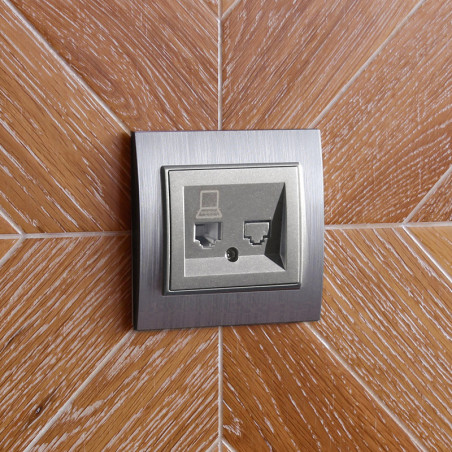 Prise Internet RJ45 série PC